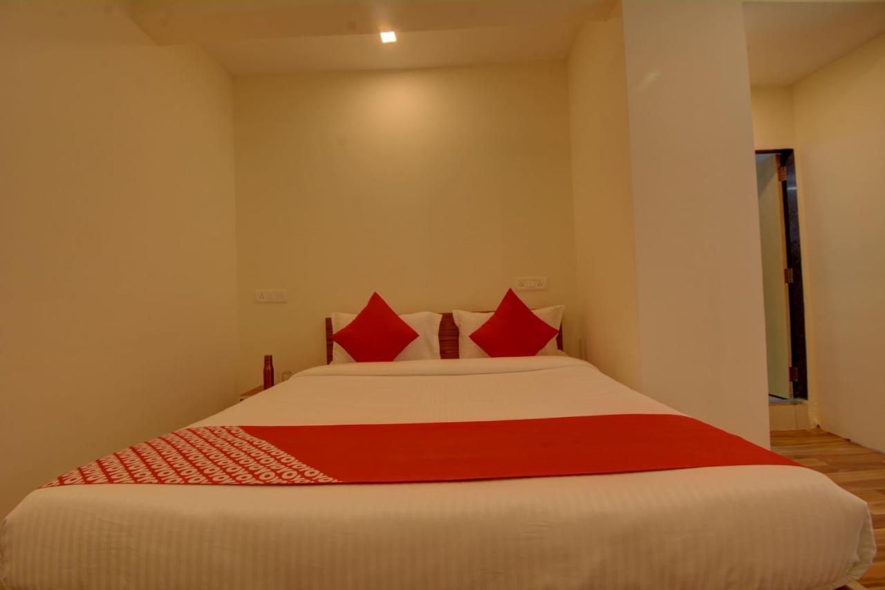 Oyo Flagship 47178 Pakko Inn Пюн Екстериор снимка
